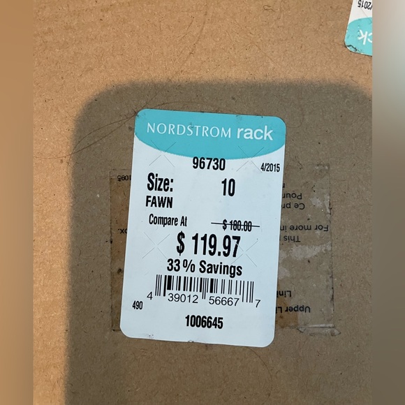 UGG Boots - Picture 6 of 11